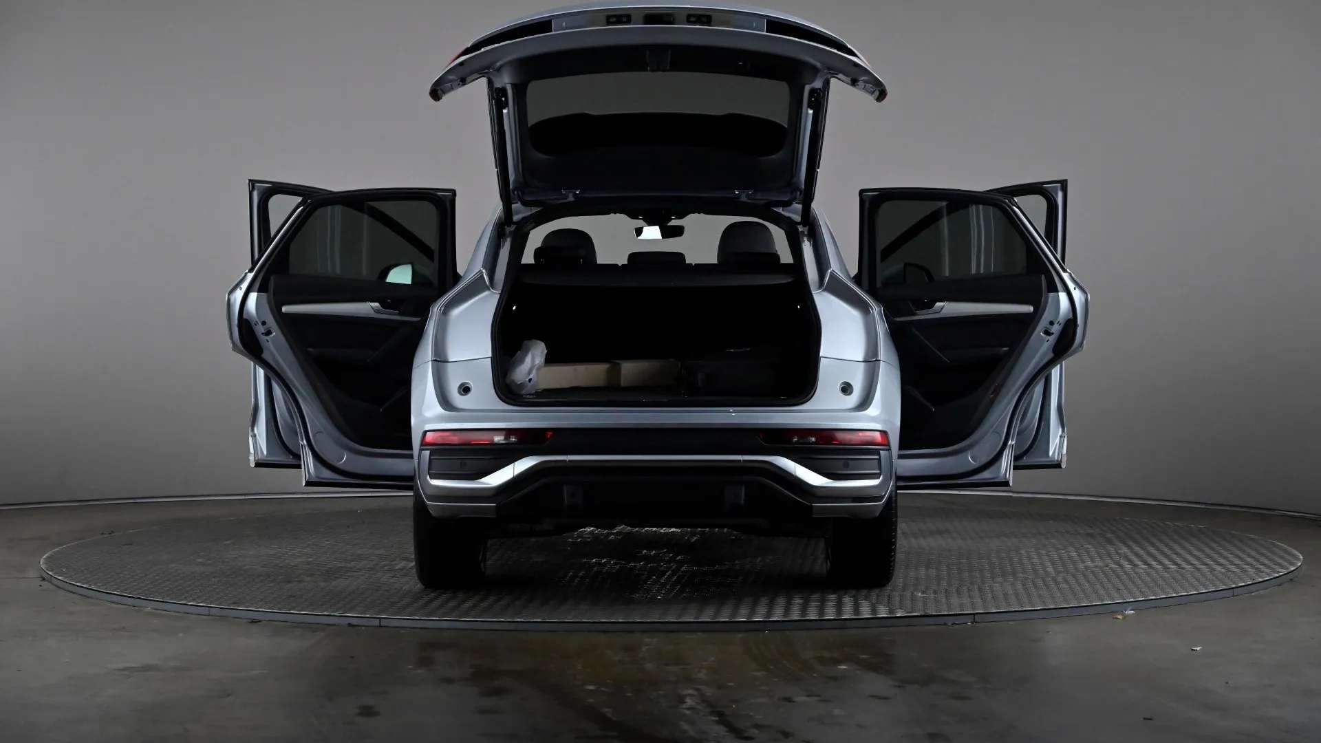 2021 AUDI Q5 2021 AUDI Q5