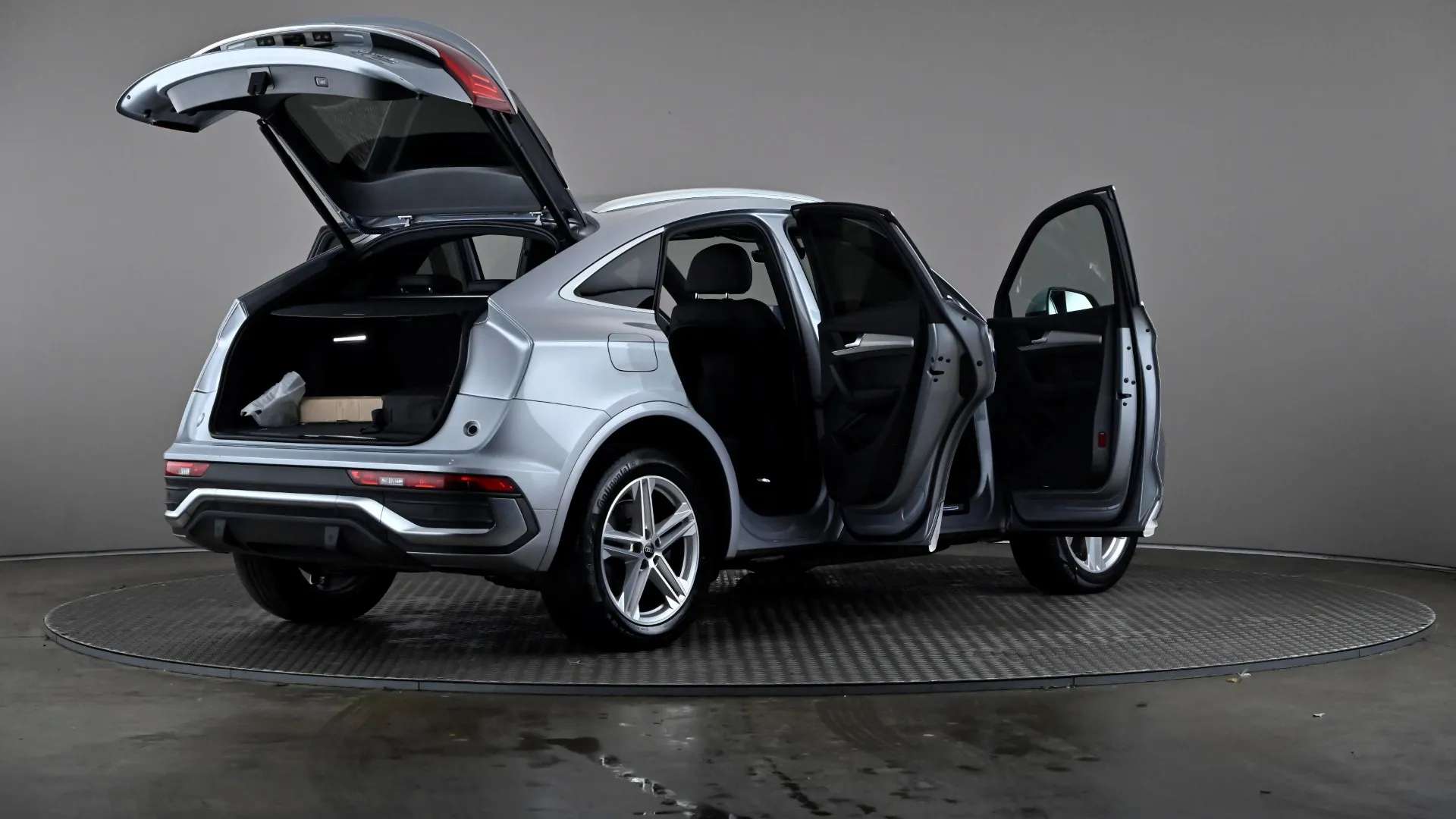 2021 AUDI Q5 2021 AUDI Q5