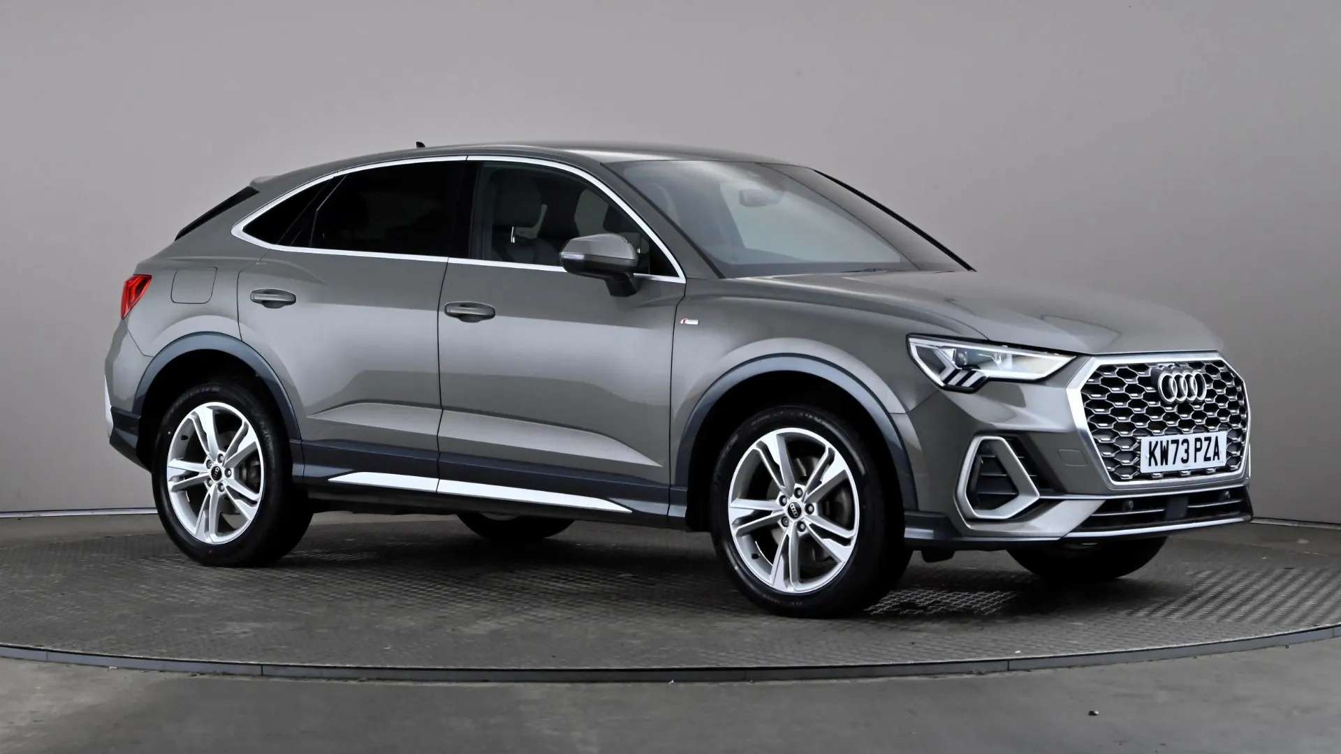 2024 AUDI Q3 2024 AUDI Q3