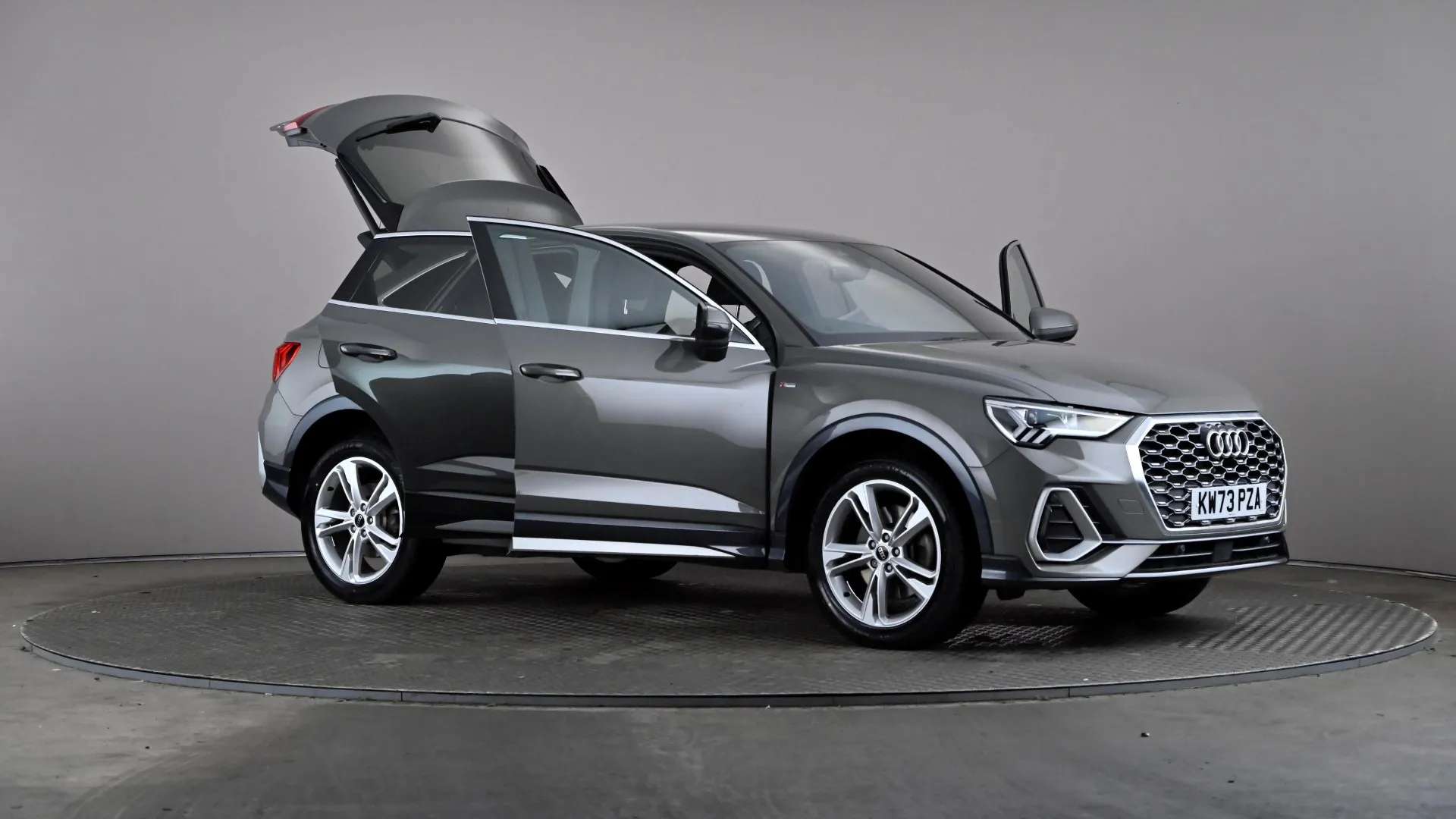 2024 AUDI Q3 2024 AUDI Q3