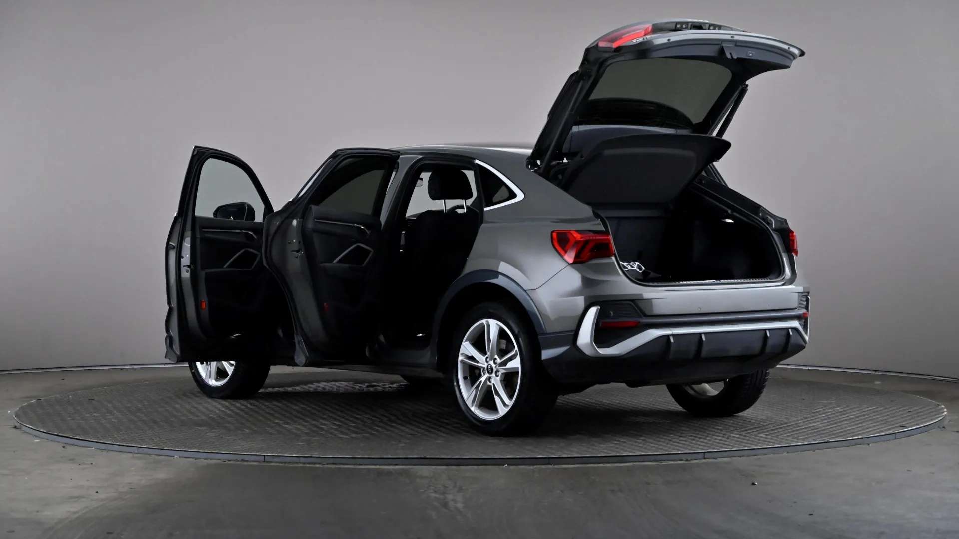 2024 AUDI Q3 2024 AUDI Q3