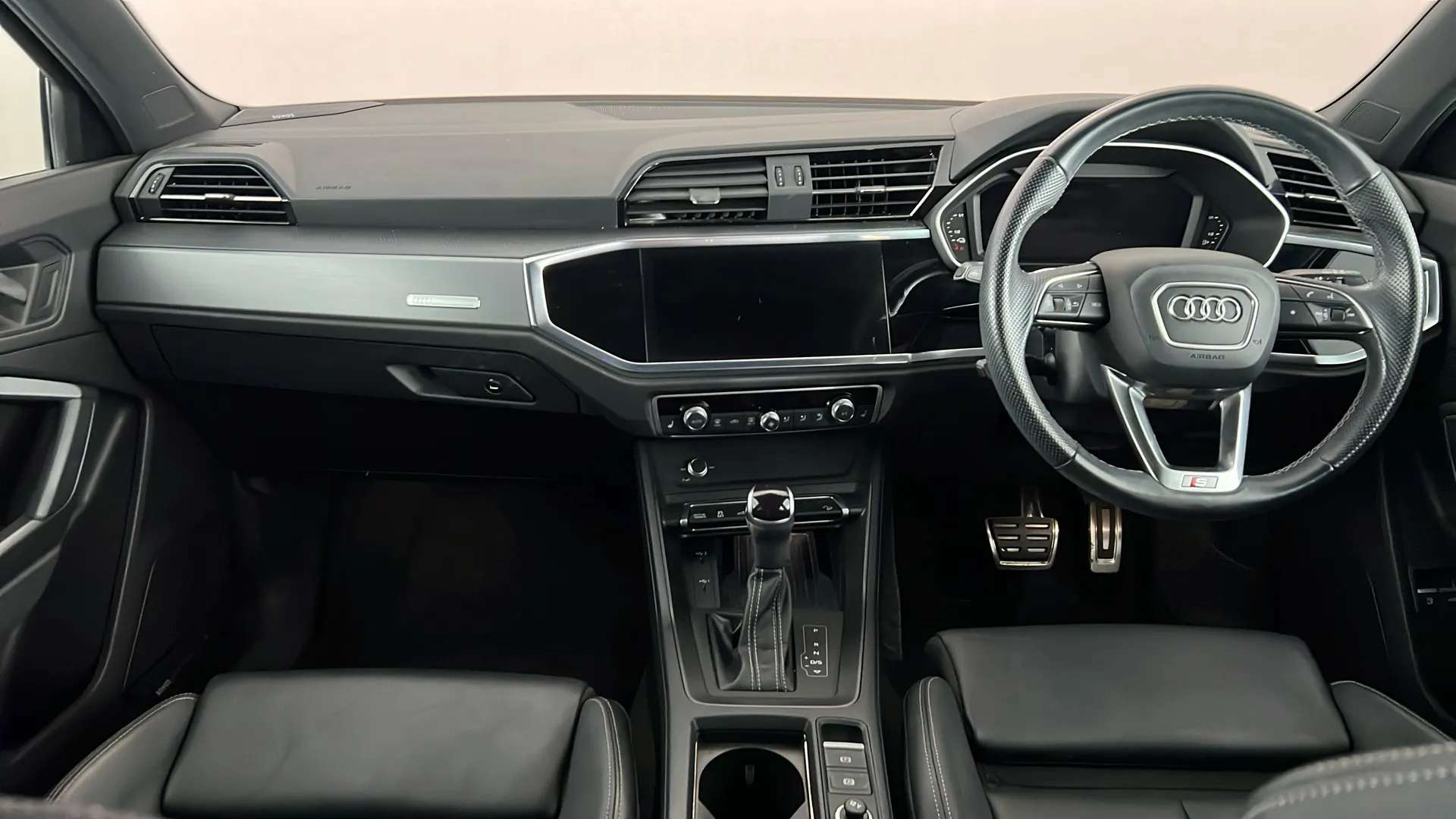 2024 AUDI Q3 2024 AUDI Q3