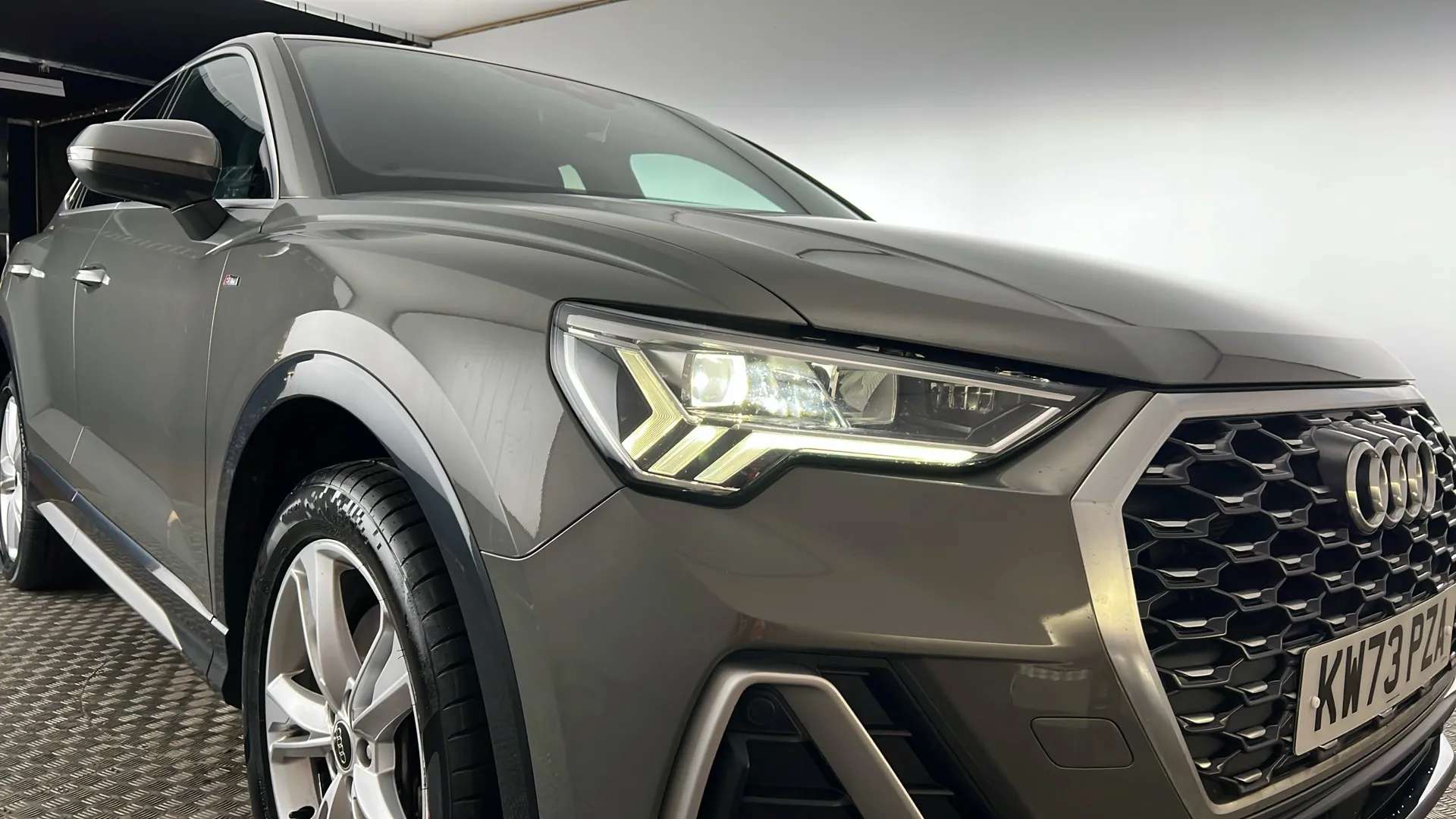 2024 AUDI Q3 2024 AUDI Q3
