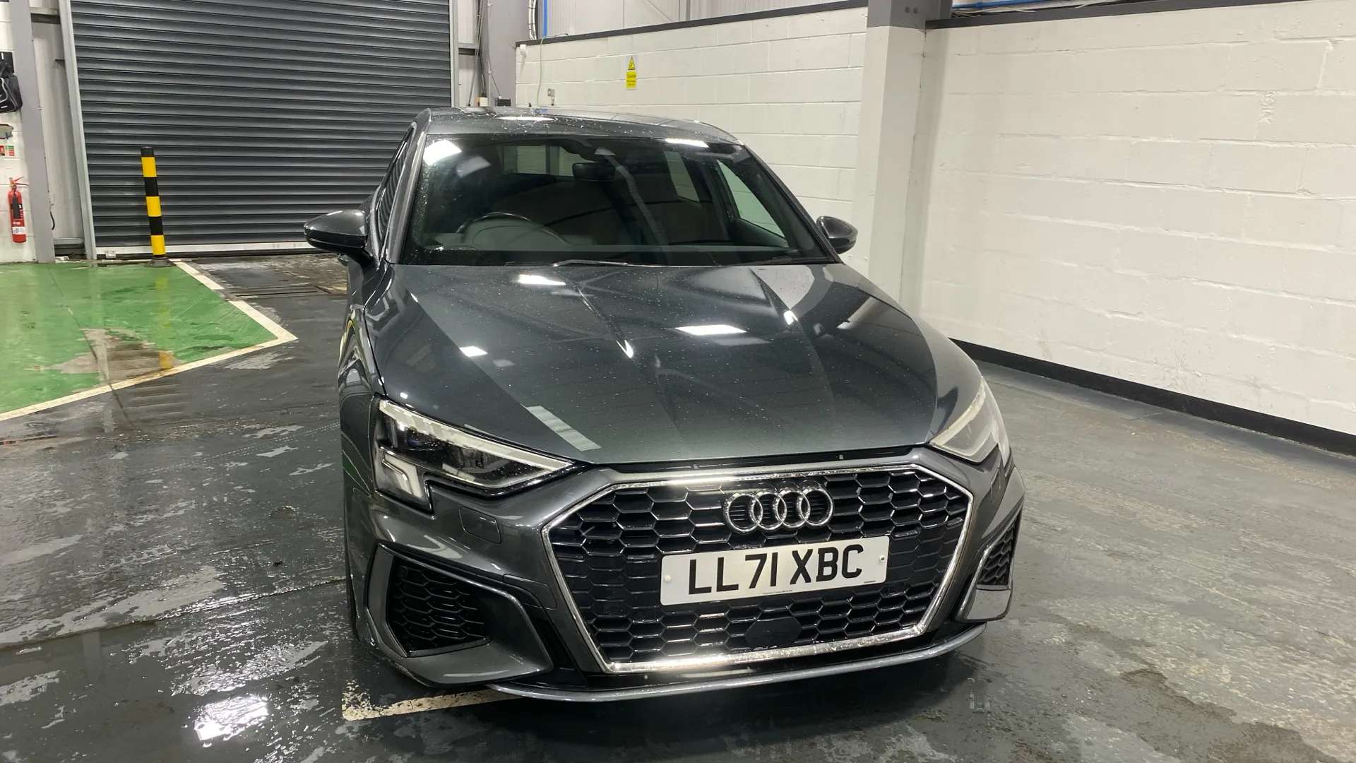 A 2021 AUDI A3 40 TFSI e S Line S Tronic A 2021 AUDI A3 40 TFSI e S Line S Tronic