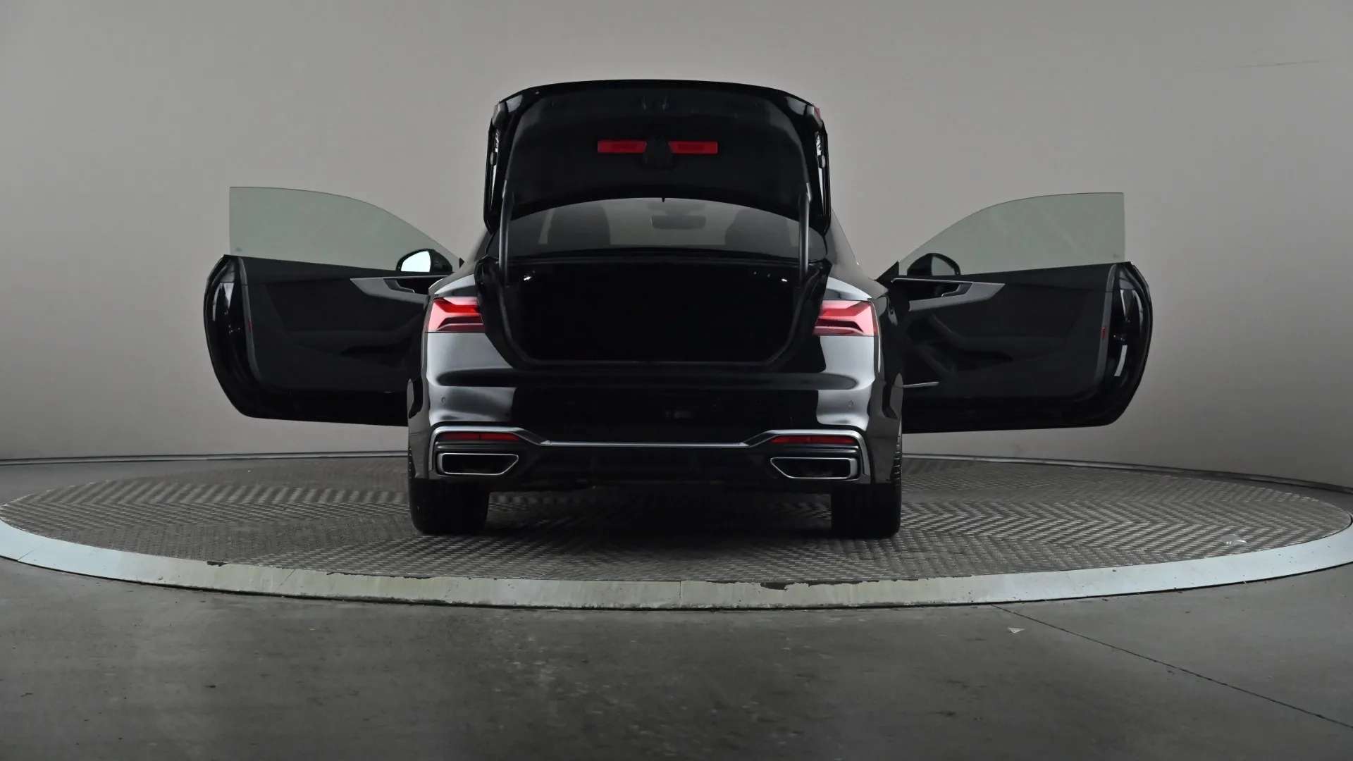 2021 AUDI A5 2021 AUDI A5