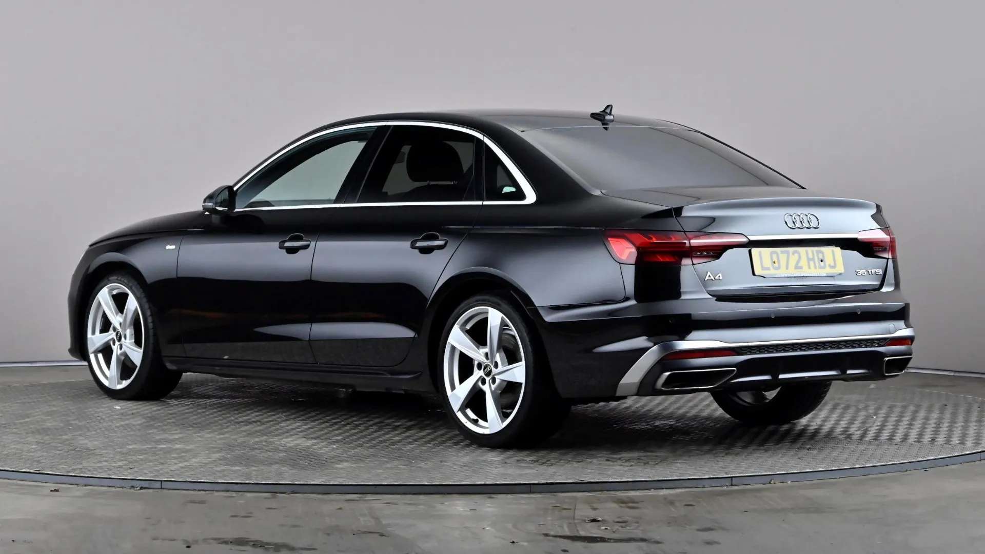 A 2022 AUDI A4 35 TFSI S Line S Tronic A 2022 AUDI A4 35 TFSI S Line S Tronic