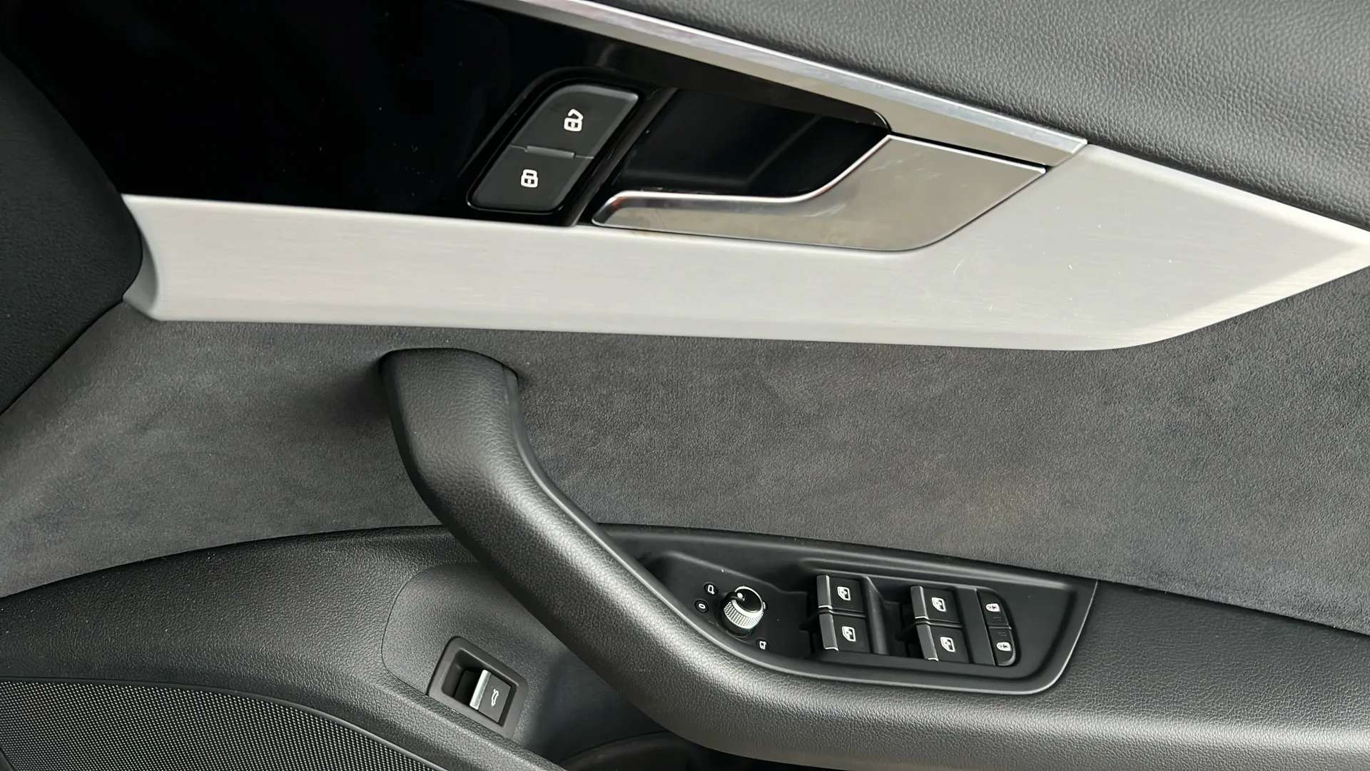 2022 AUDI A4 2022 AUDI A4