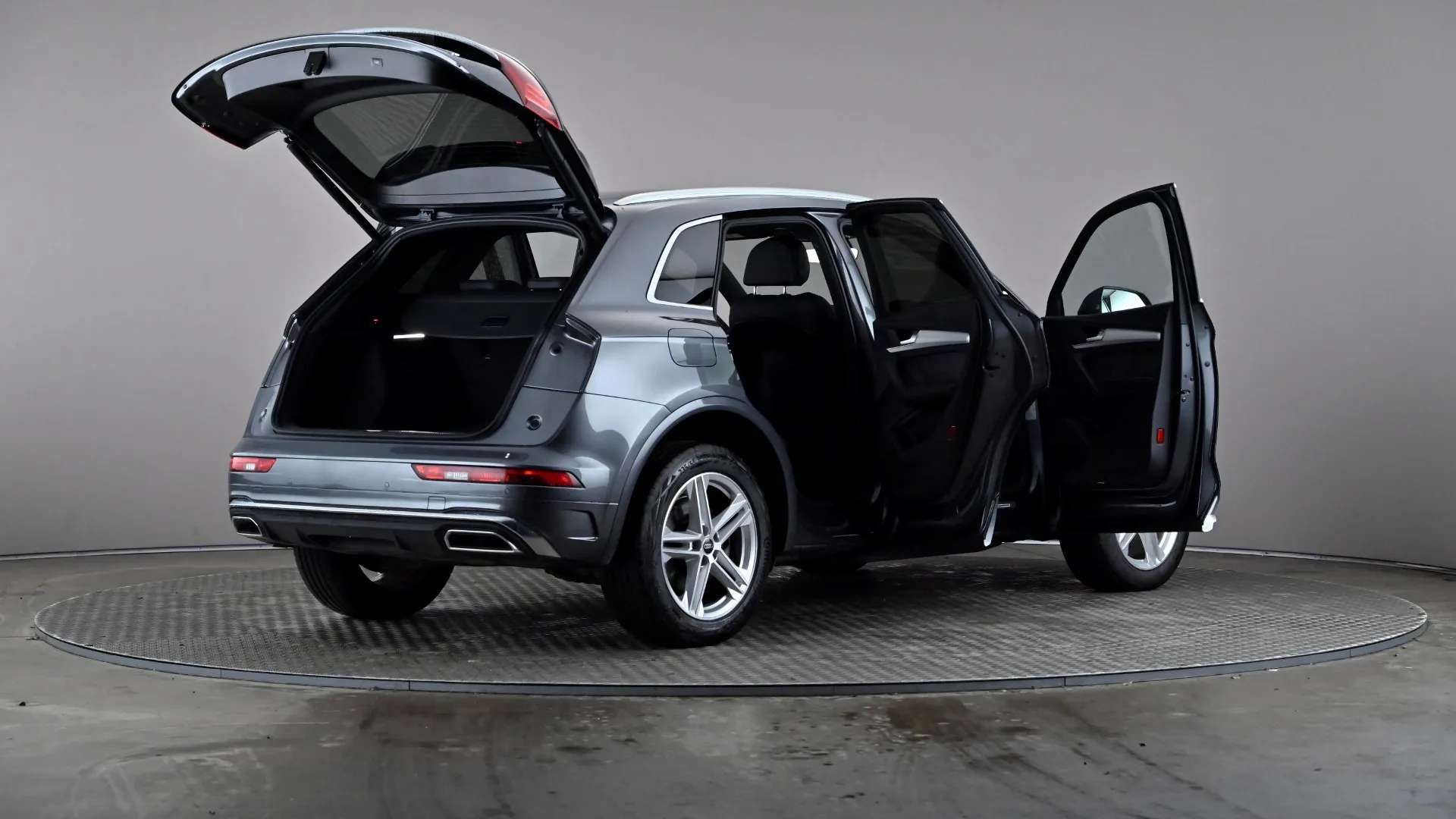 2023 AUDI Q5 2023 AUDI Q5