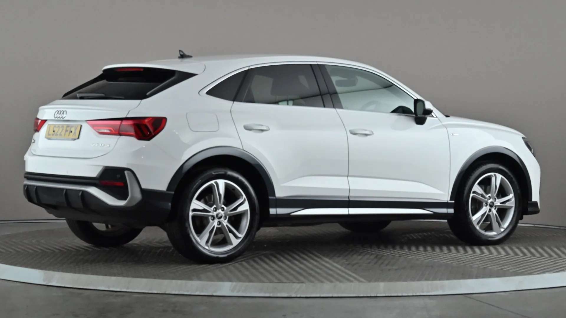 2022 AUDI Q3 2022 AUDI Q3