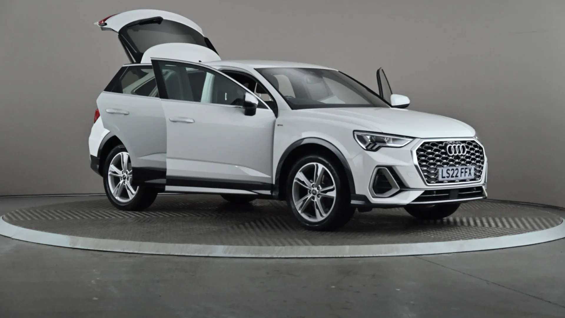 2022 AUDI Q3 2022 AUDI Q3