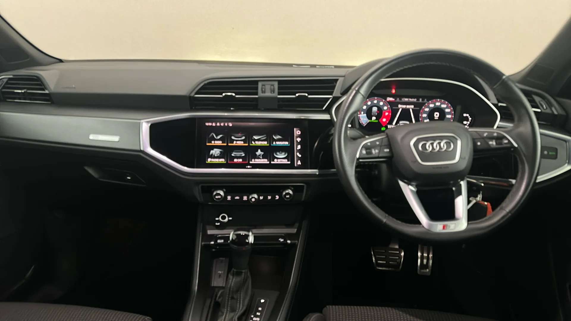 2022 AUDI Q3 2022 AUDI Q3