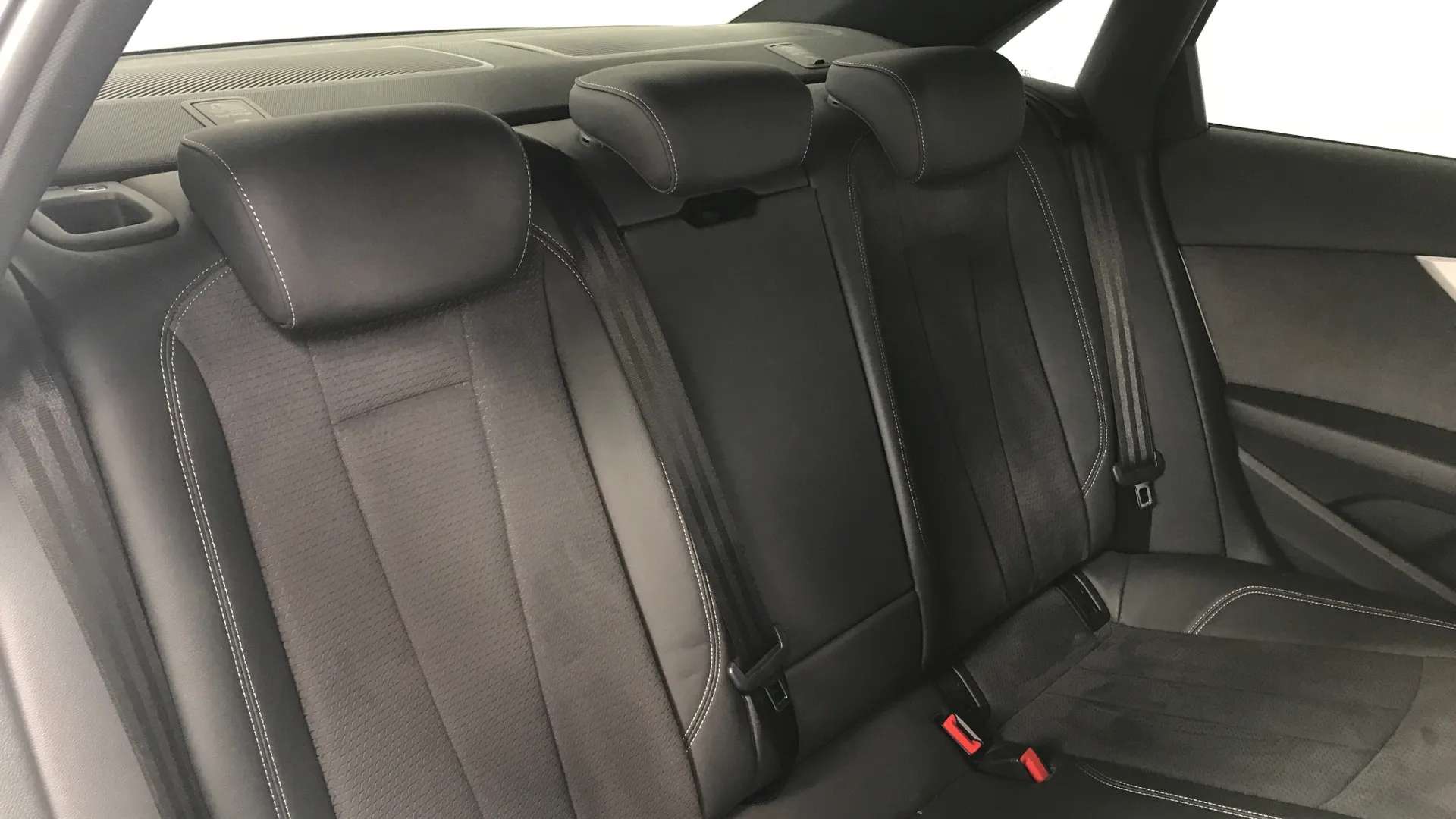 2022 AUDI A4 2022 AUDI A4