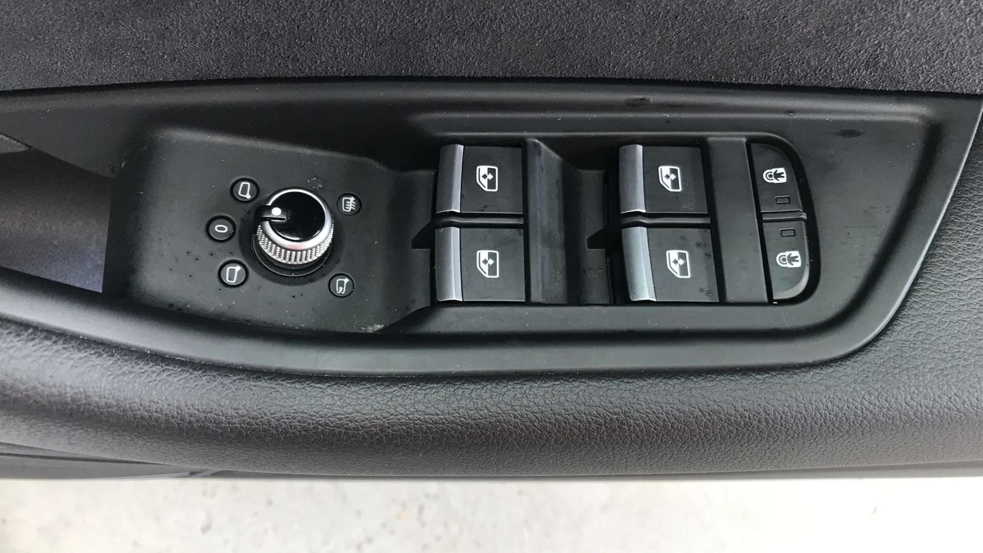 2022 AUDI A4 2022 AUDI A4