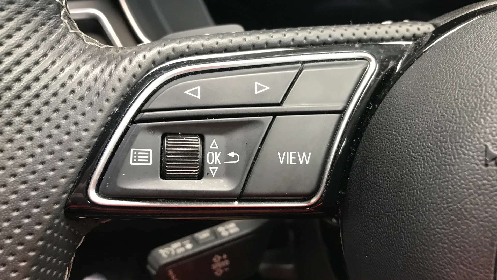 2022 AUDI A4 2022 AUDI A4