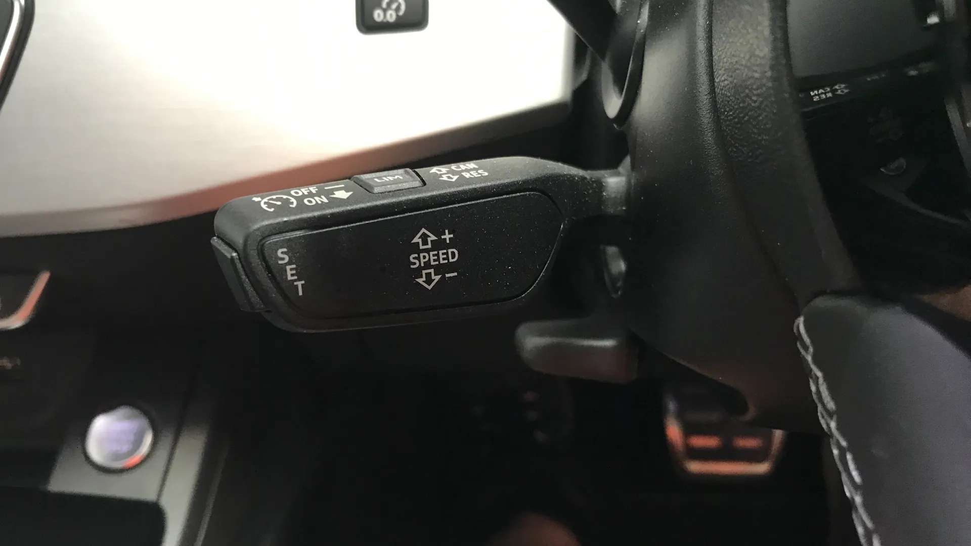 2022 AUDI A4 2022 AUDI A4