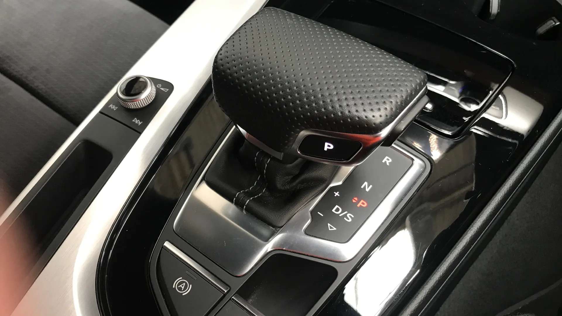 2022 AUDI A4 2022 AUDI A4