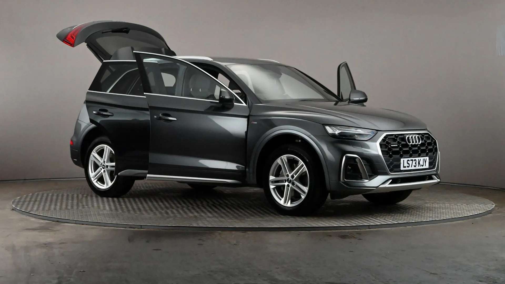 2023 AUDI Q5 2023 AUDI Q5