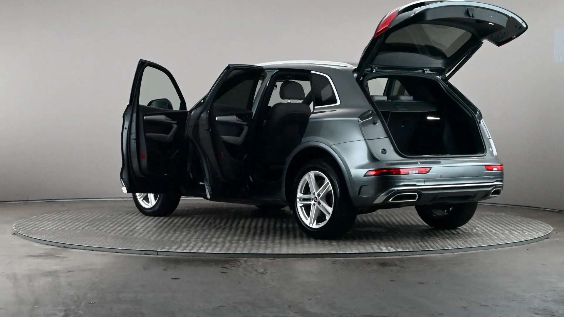 2023 AUDI Q5 2023 AUDI Q5