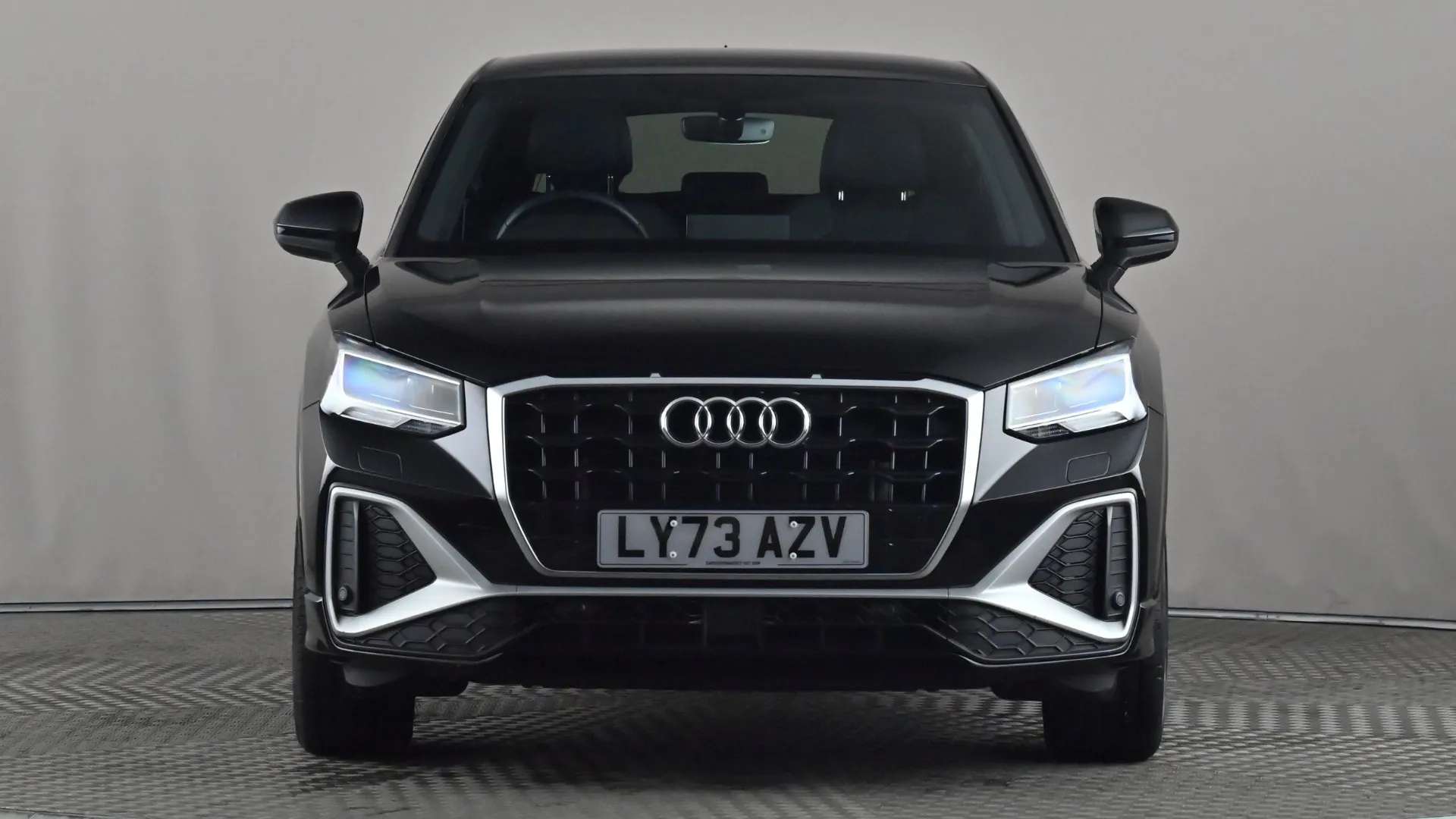 A 2023 AUDI Q2 35 TFSI S Line S Tronic A 2023 AUDI Q2 35 TFSI S Line S Tronic