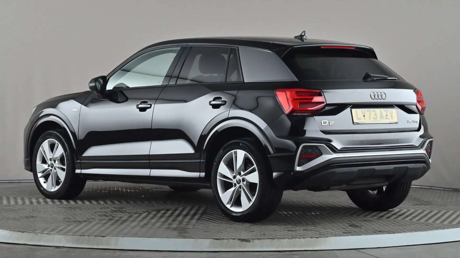 A 2023 AUDI Q2 35 TFSI S Line S Tronic A 2023 AUDI Q2 35 TFSI S Line S Tronic