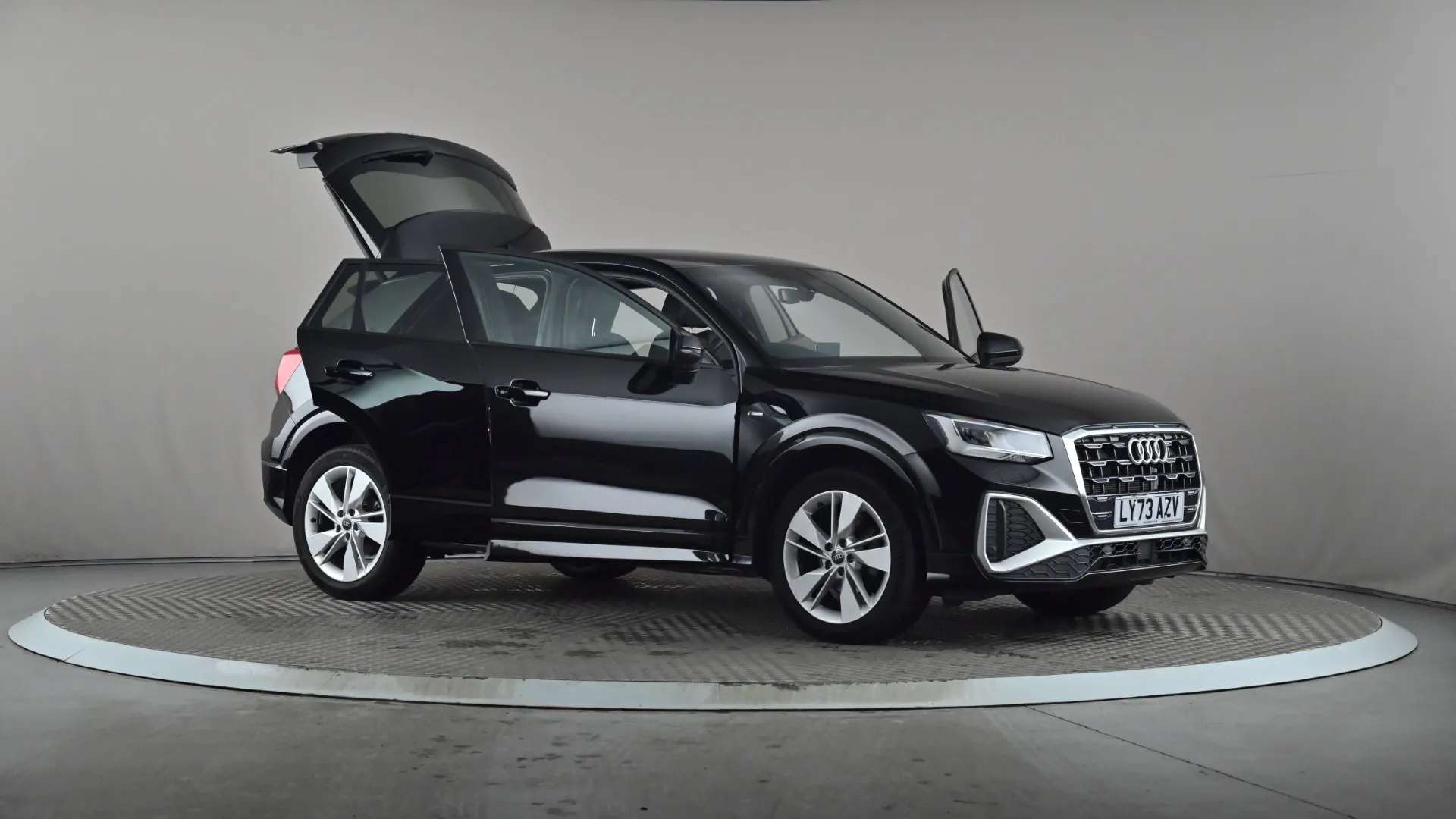 2023 AUDI Q2 2023 AUDI Q2