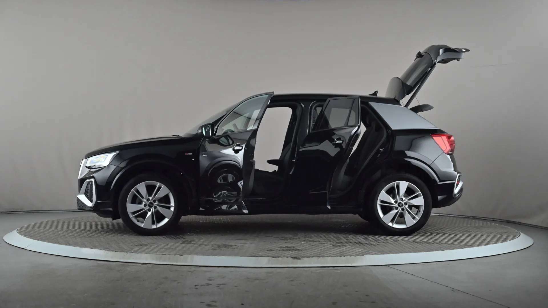 2023 AUDI Q2 2023 AUDI Q2