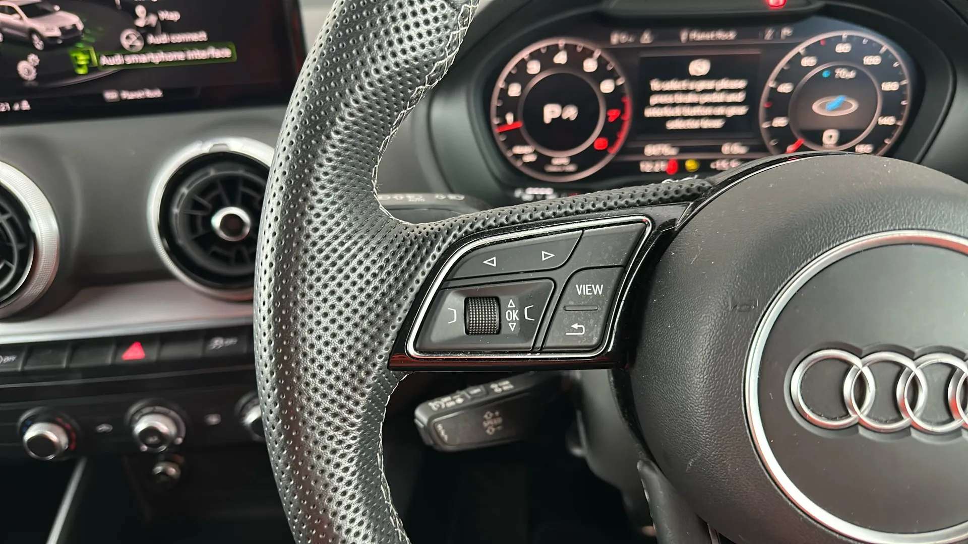 2023 AUDI Q2 2023 AUDI Q2