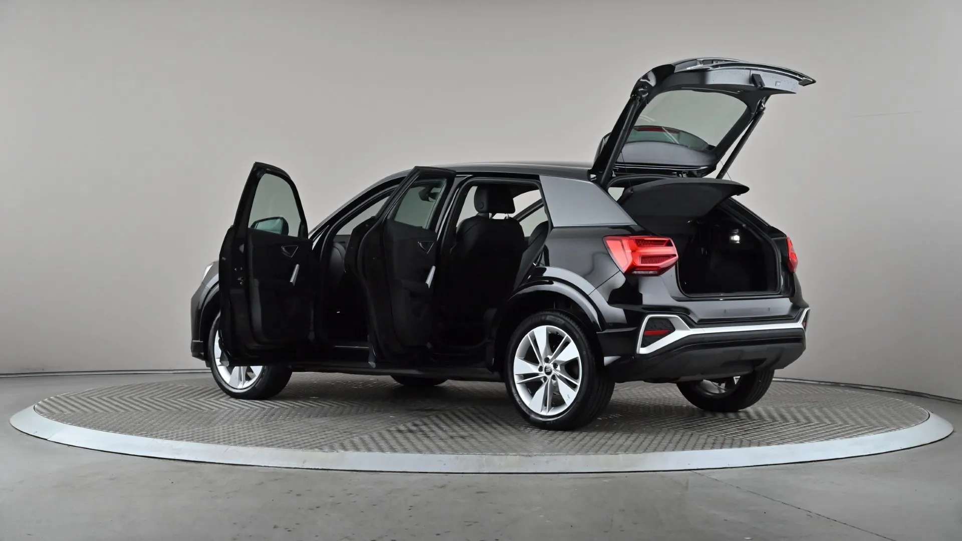 2023 AUDI Q2 2023 AUDI Q2