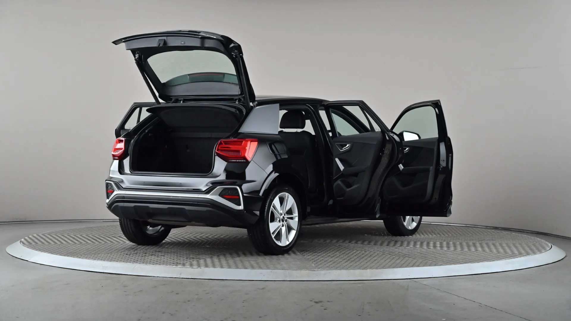 2023 AUDI Q2 2023 AUDI Q2