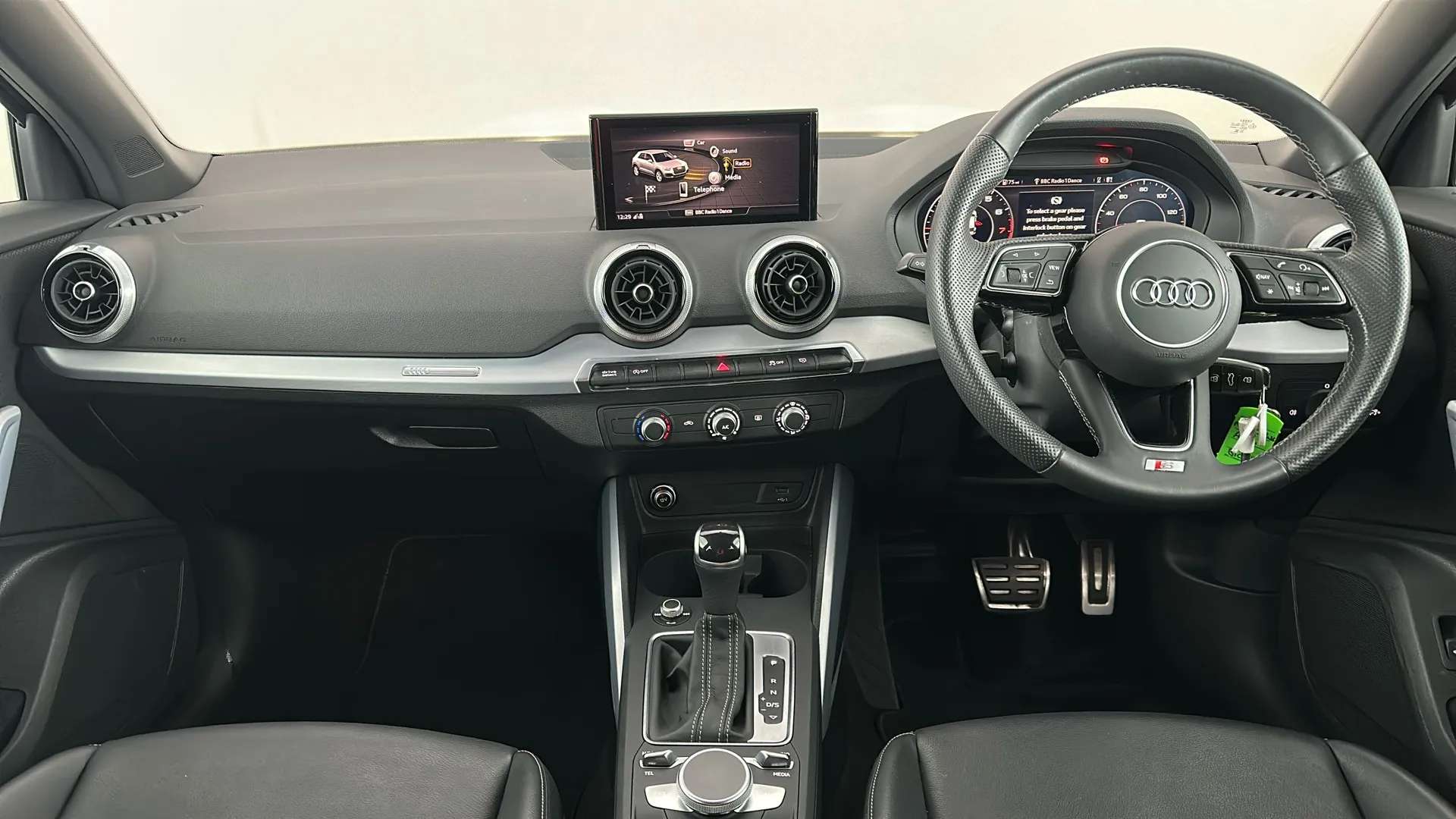 2023 AUDI Q2 2023 AUDI Q2