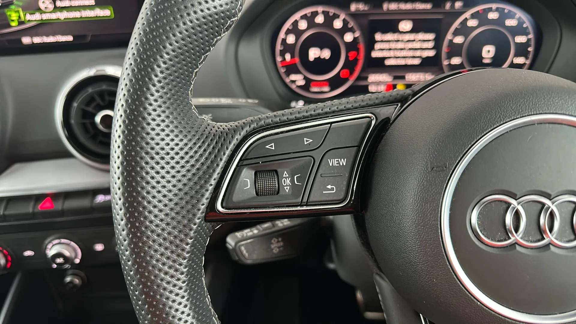 2023 AUDI Q2 2023 AUDI Q2