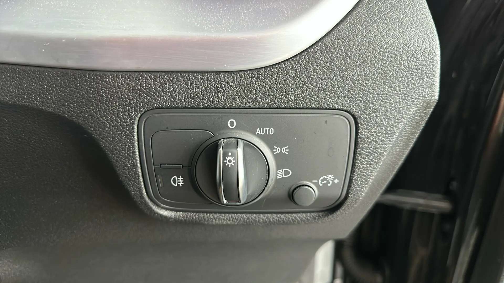 2023 AUDI Q2 2023 AUDI Q2