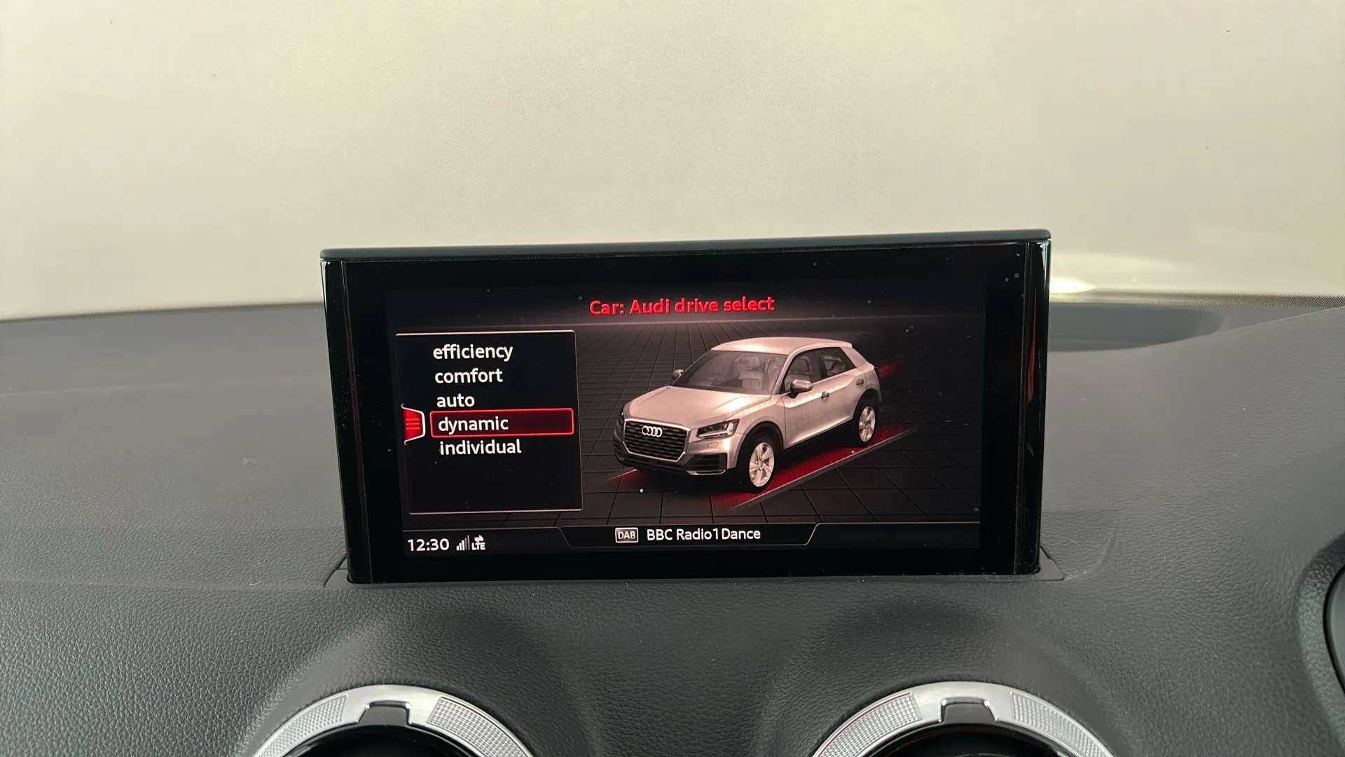 2023 AUDI Q2 2023 AUDI Q2