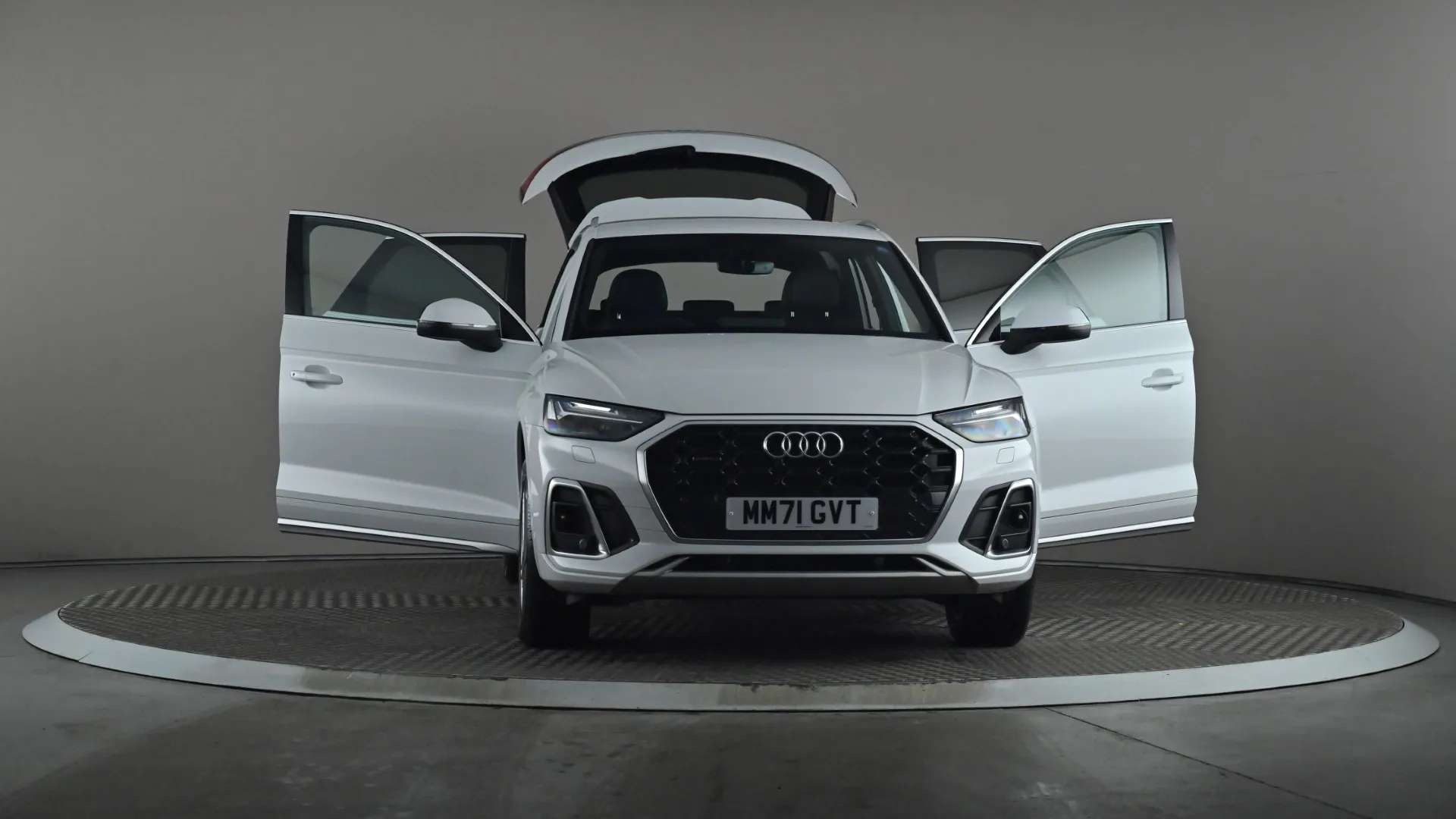 2021 AUDI Q5 2021 AUDI Q5
