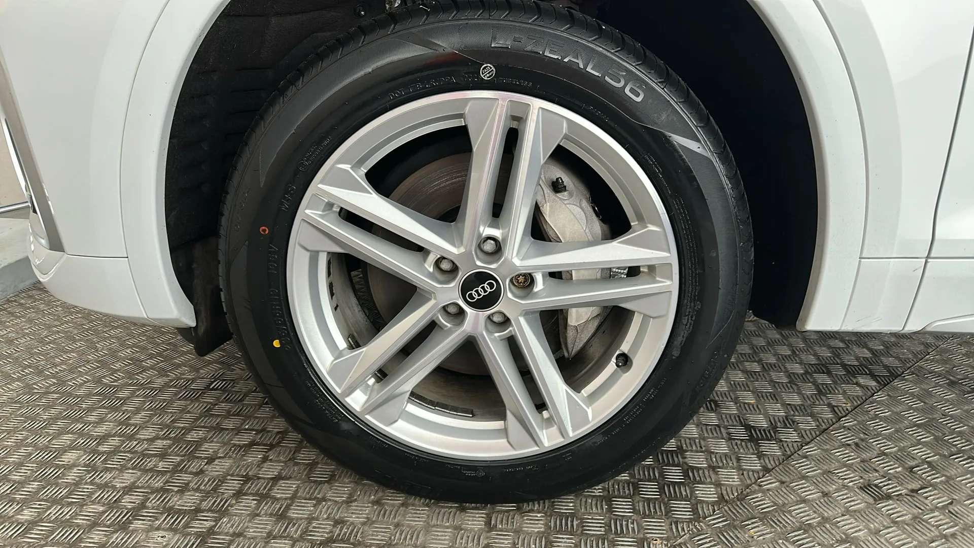 2021 AUDI Q5 2021 AUDI Q5