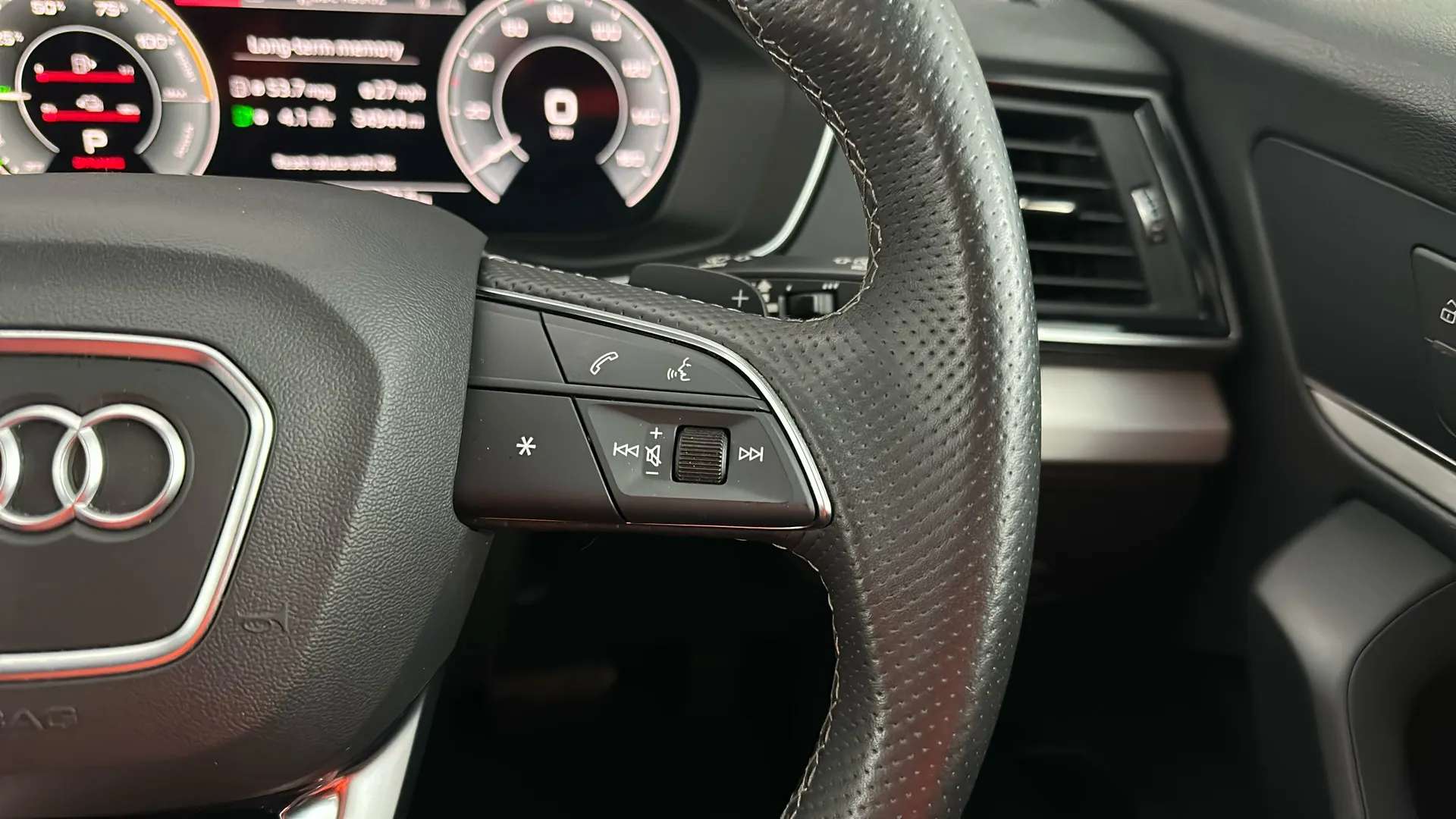 2021 AUDI Q5 2021 AUDI Q5