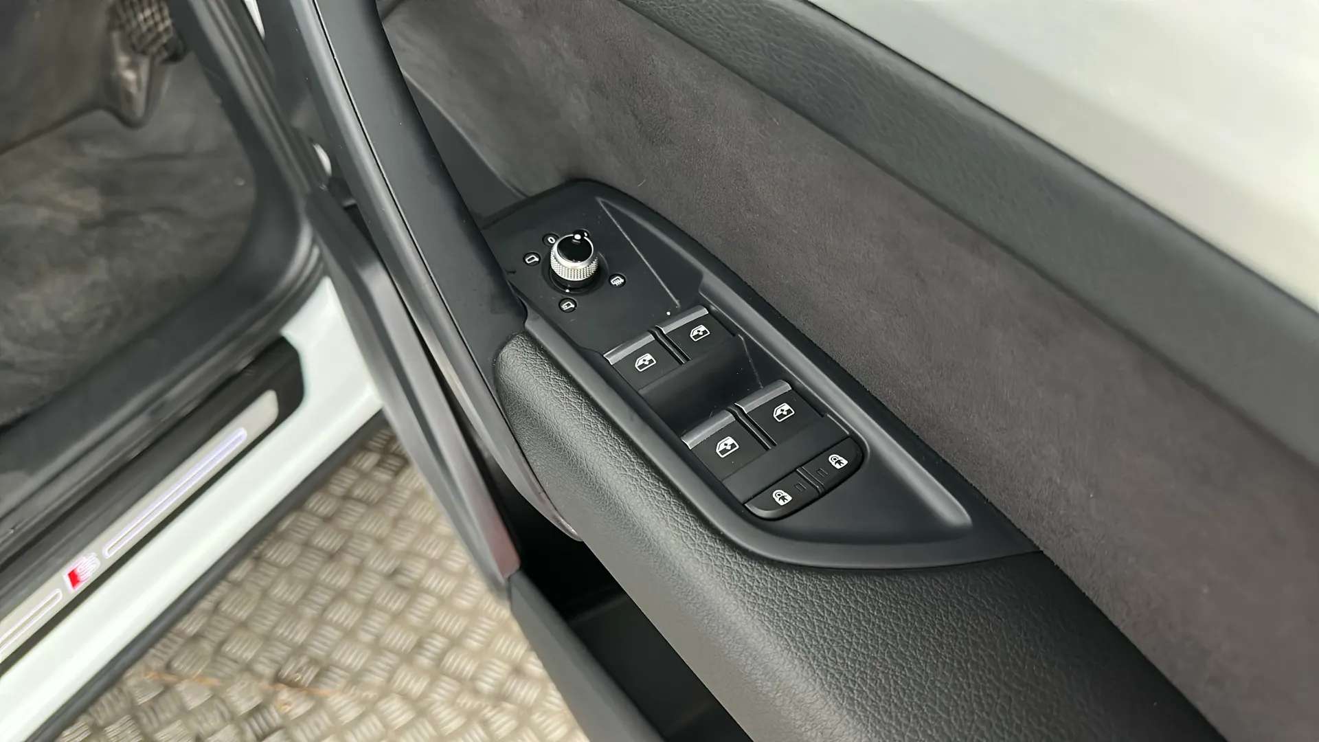 2021 AUDI Q5 2021 AUDI Q5