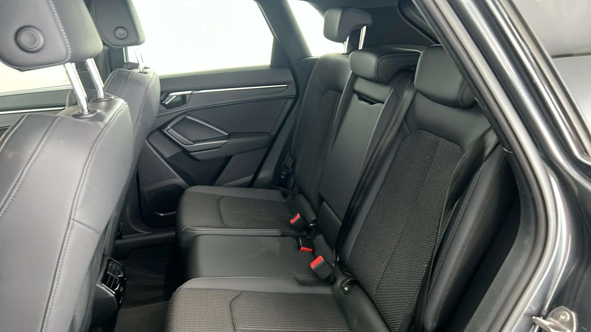 2022 AUDI Q3 2022 AUDI Q3