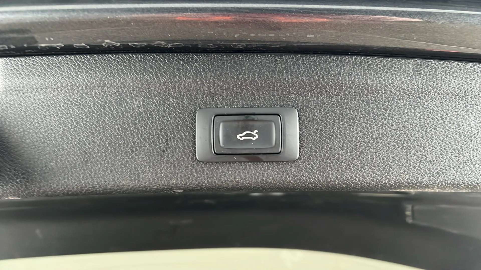 2022 AUDI Q3 2022 AUDI Q3