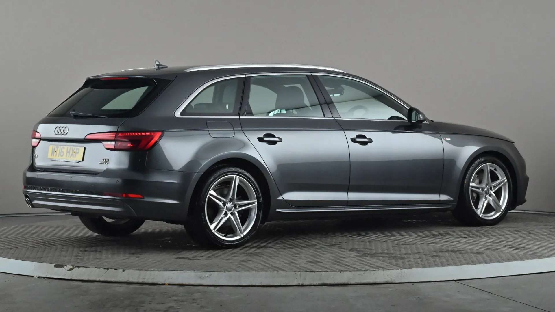 2016 AUDI A4 2016 AUDI A4