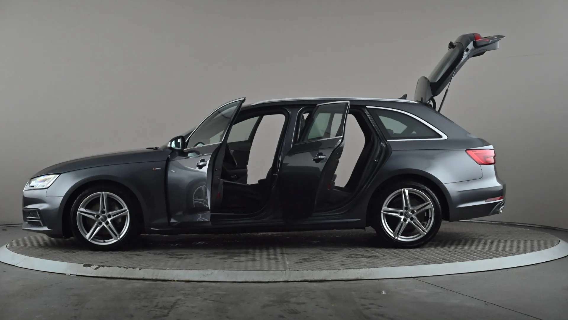 2016 AUDI A4 2016 AUDI A4