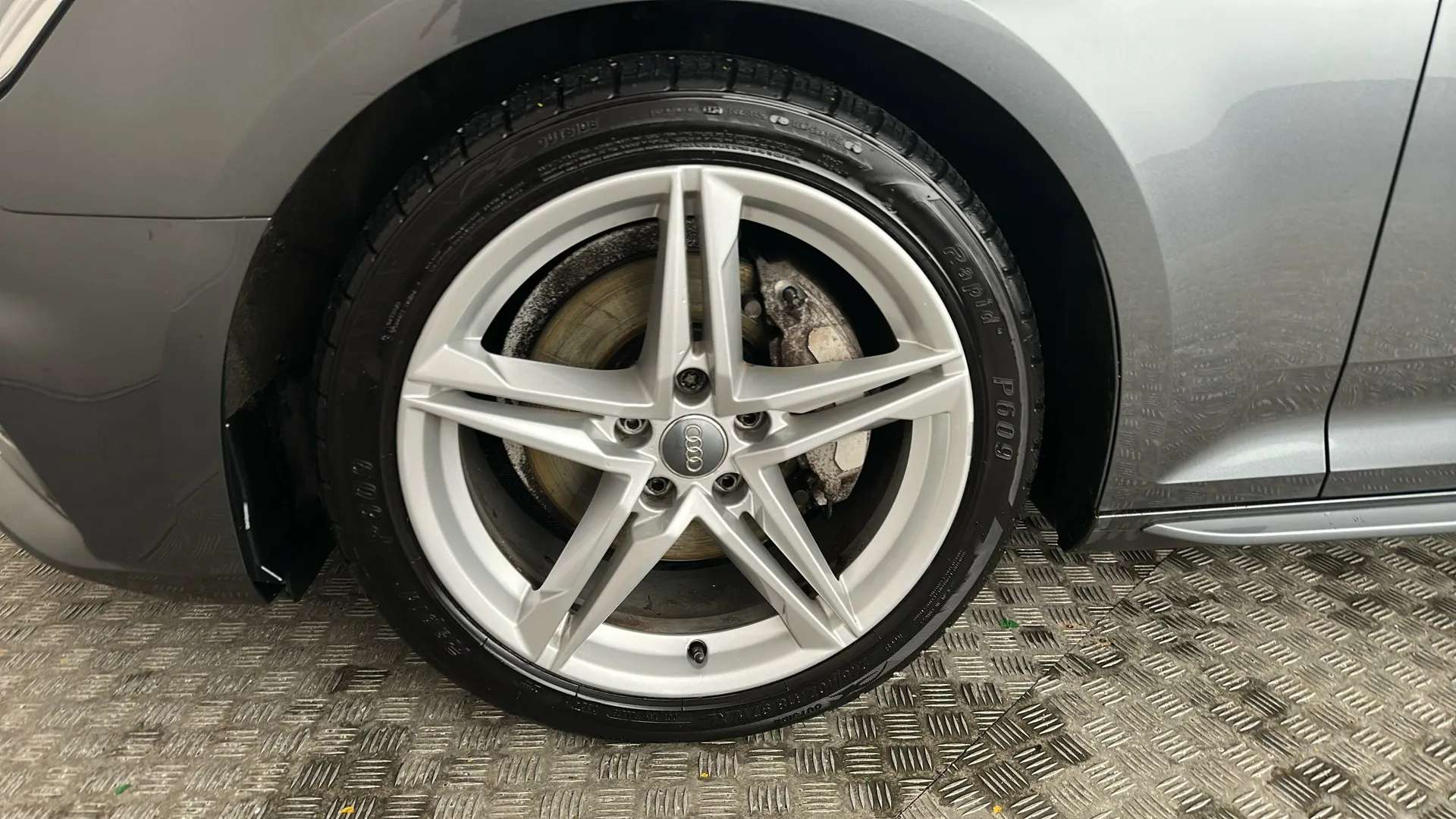 2016 AUDI A4 2016 AUDI A4