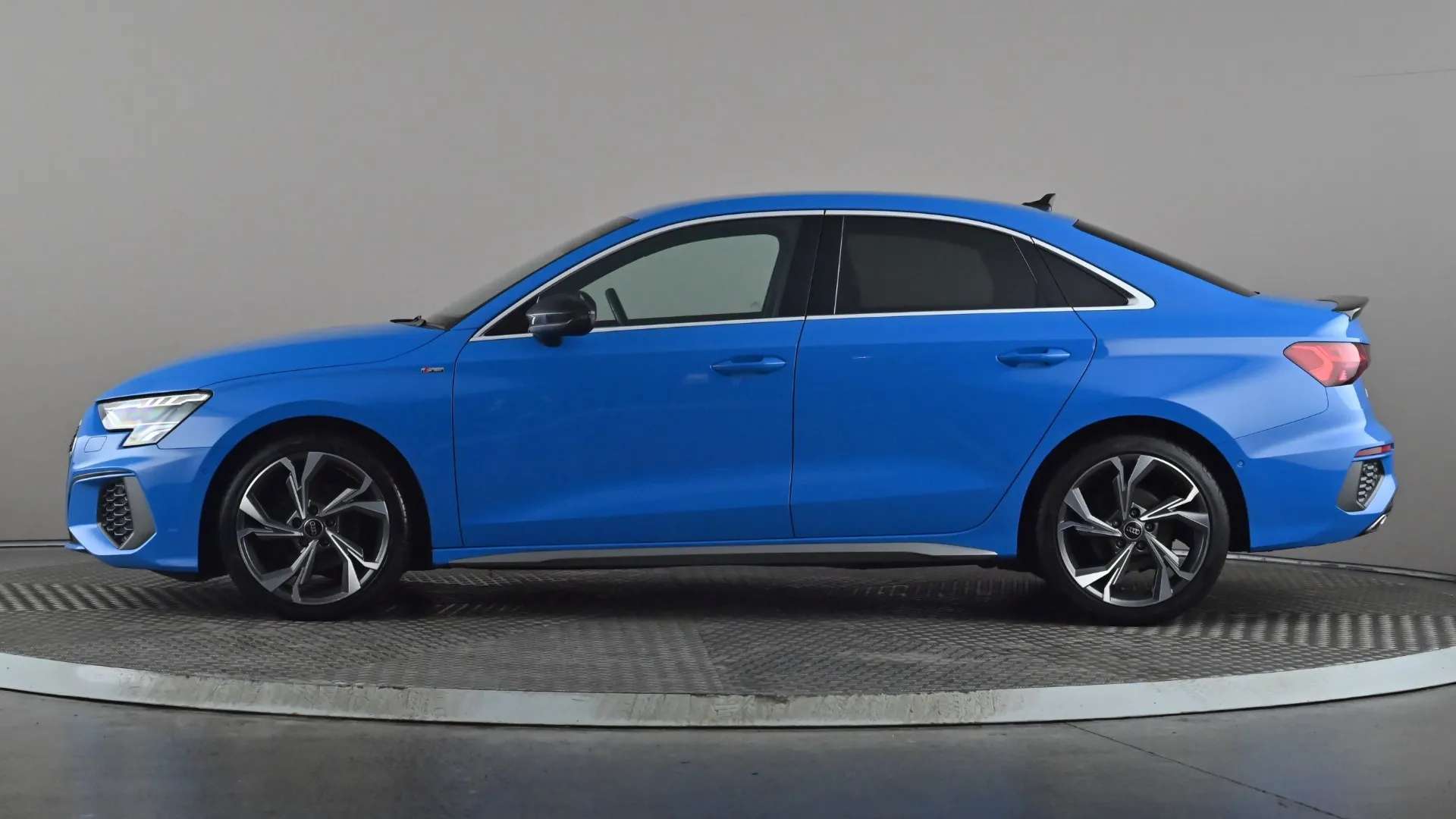 A 2022 AUDI A3 30 TFSI S Line S Tronic A 2022 AUDI A3 30 TFSI S Line S Tronic