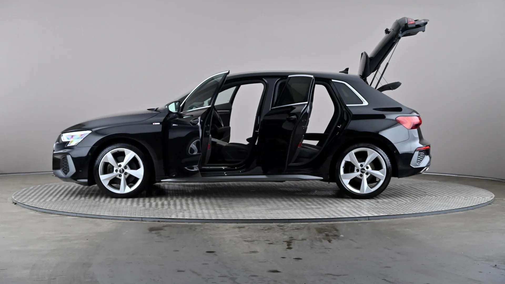 2021 AUDI A3 2021 AUDI A3