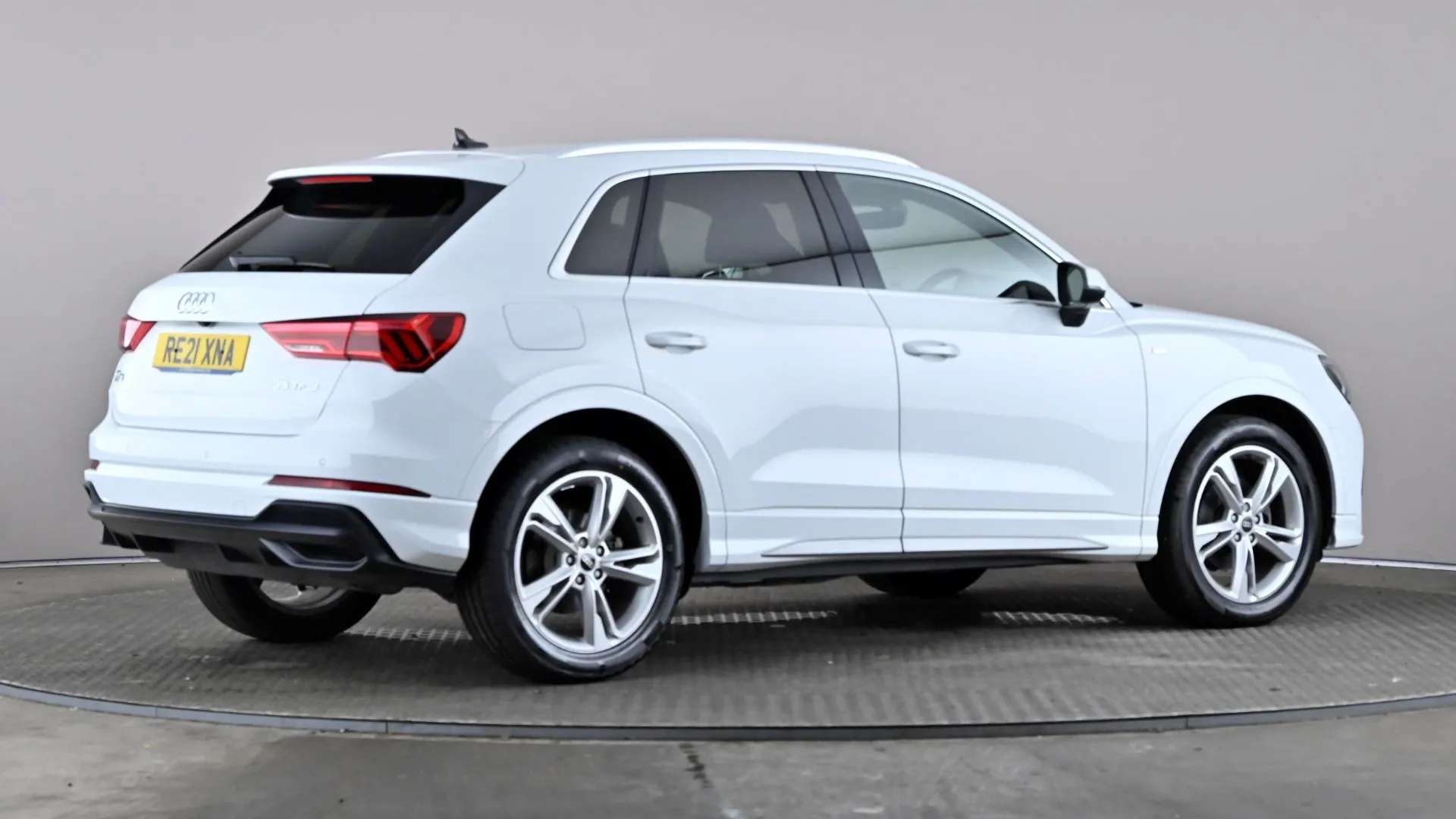 2021 AUDI Q3 2021 AUDI Q3