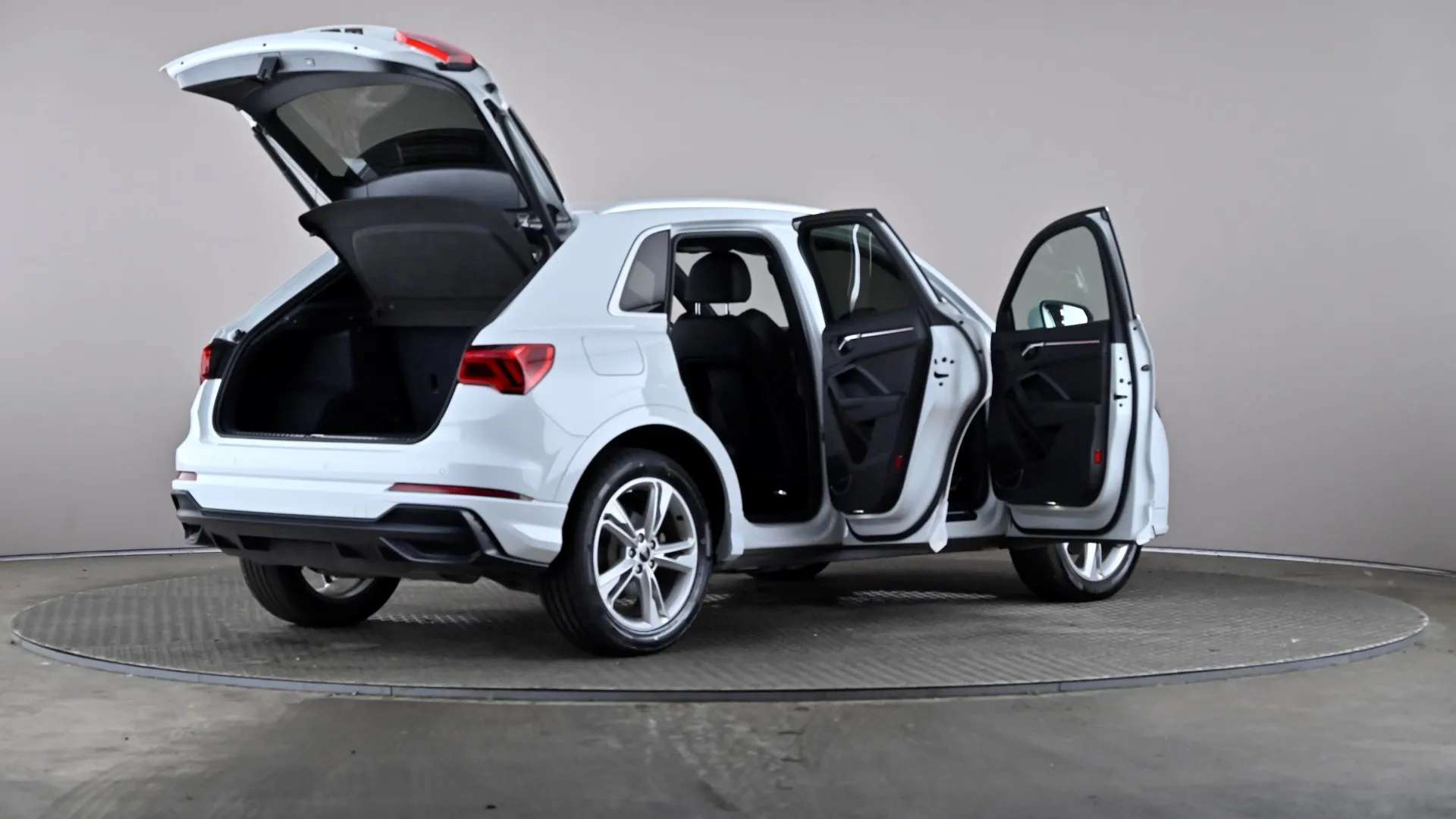 2021 AUDI Q3 2021 AUDI Q3