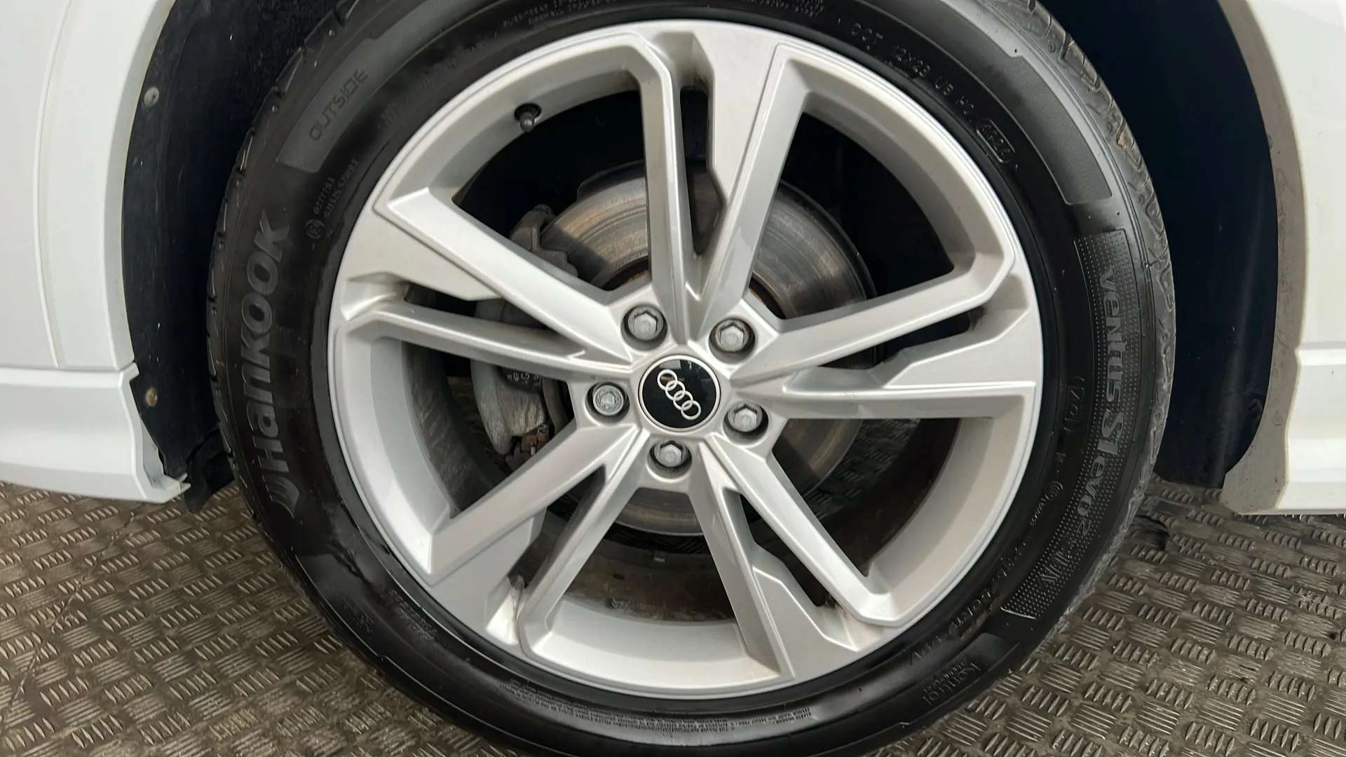 2021 AUDI Q3 2021 AUDI Q3