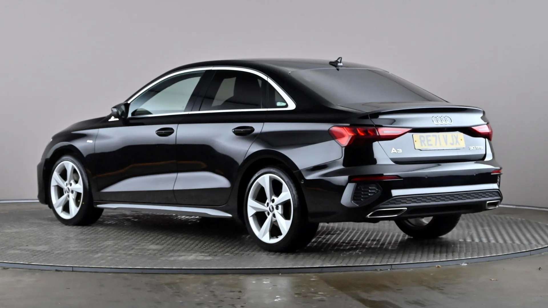 A 2021 AUDI A3 30 TFSI S Line S Tronic A 2021 AUDI A3 30 TFSI S Line S Tronic