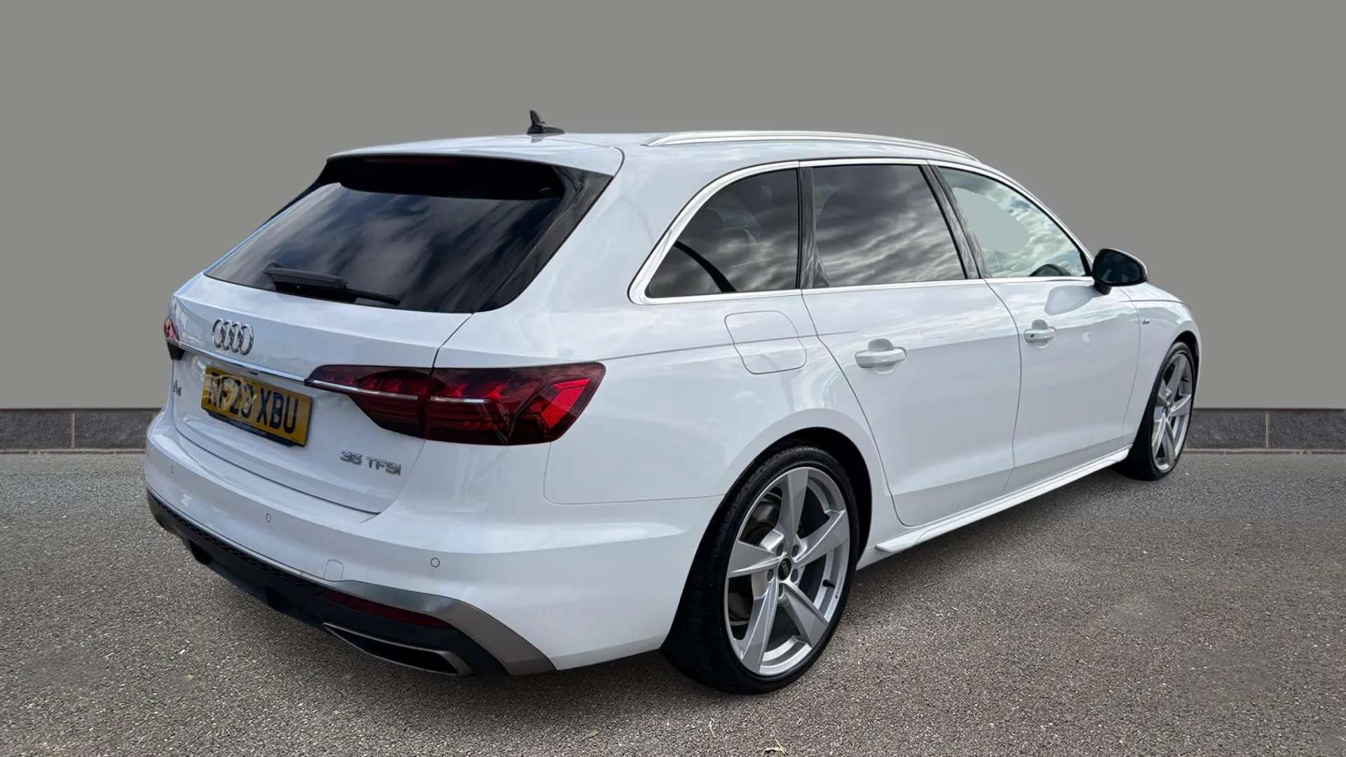 2023 AUDI A4 2023 AUDI A4