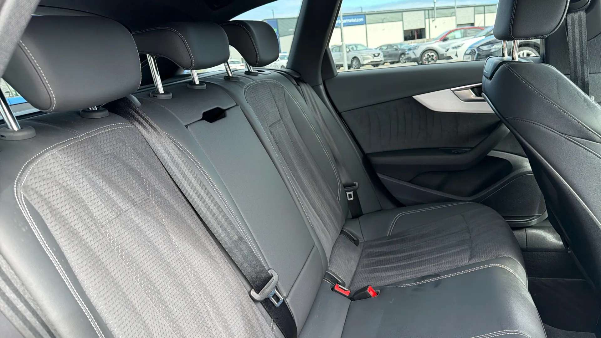 2023 AUDI A4 2023 AUDI A4